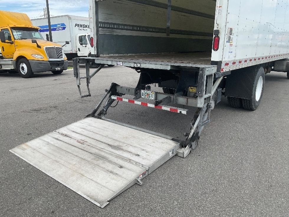 Medium Duty Box Truck-Light and Medium Duty Trucks-International-2019-4300-Tampa-FL-247,057\n\t\tmiles-$ 36,500 - Image 9