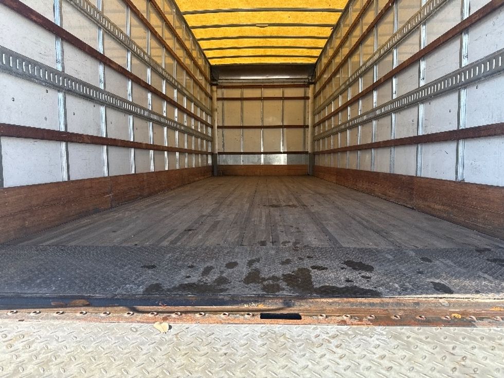 Medium Duty Box Truck-Light and Medium Duty Trucks-International-2019-4300-Tampa-FL-266,779\n\t\tmiles-$ 29,250 - Image 10