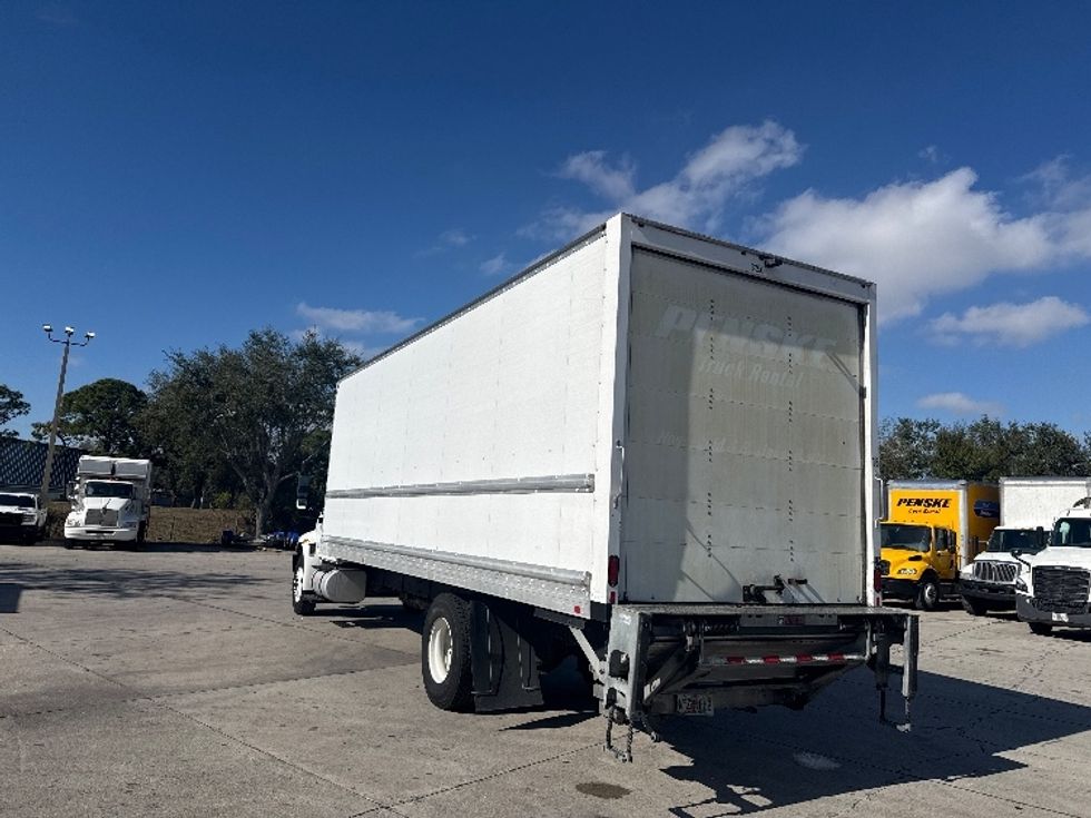 Medium Duty Box Truck-Light and Medium Duty Trucks-International-2019-4300-Tampa-FL-266,779\n\t\tmiles-$ 29,250 - Image 6