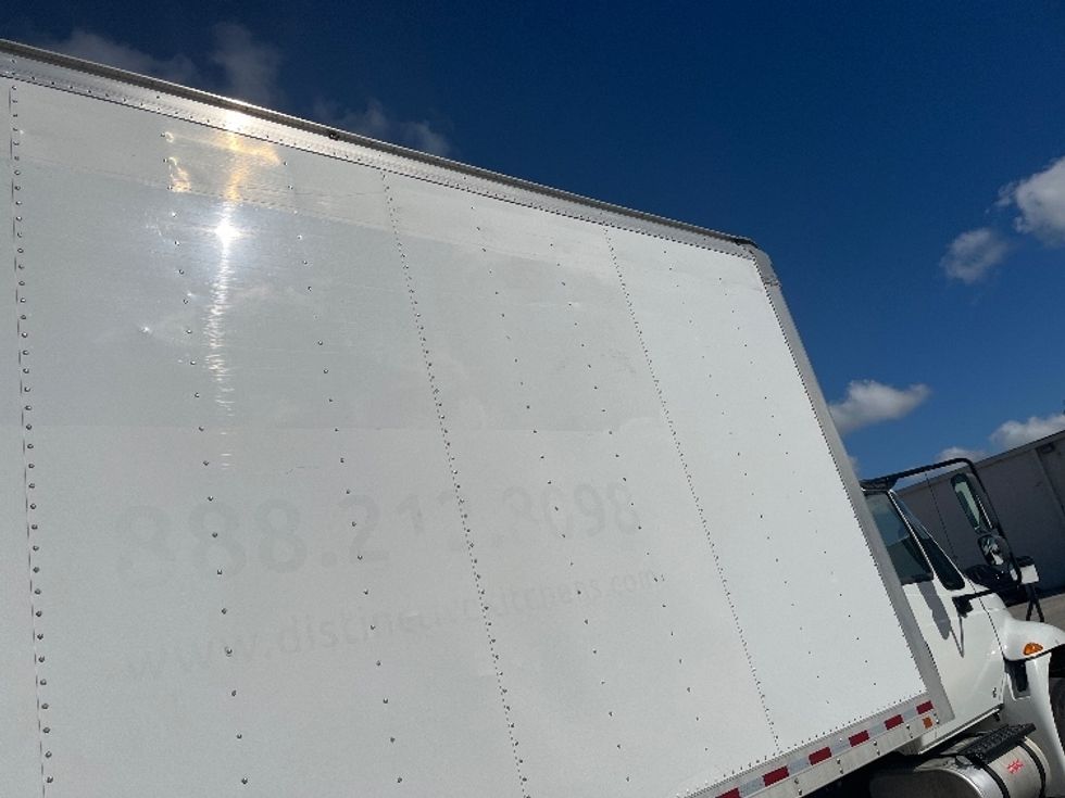 Medium Duty Box Truck-Light and Medium Duty Trucks-International-2019-4300-Tampa-FL-97,791\n\t\tmiles-$ 54,750 - Image 28