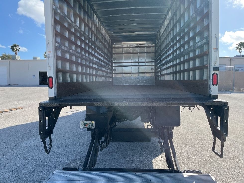 Medium Duty Box Truck-Light and Medium Duty Trucks-International-2019-4300-Tampa-FL-97,791\n\t\tmiles-$ 54,750 - Image 9