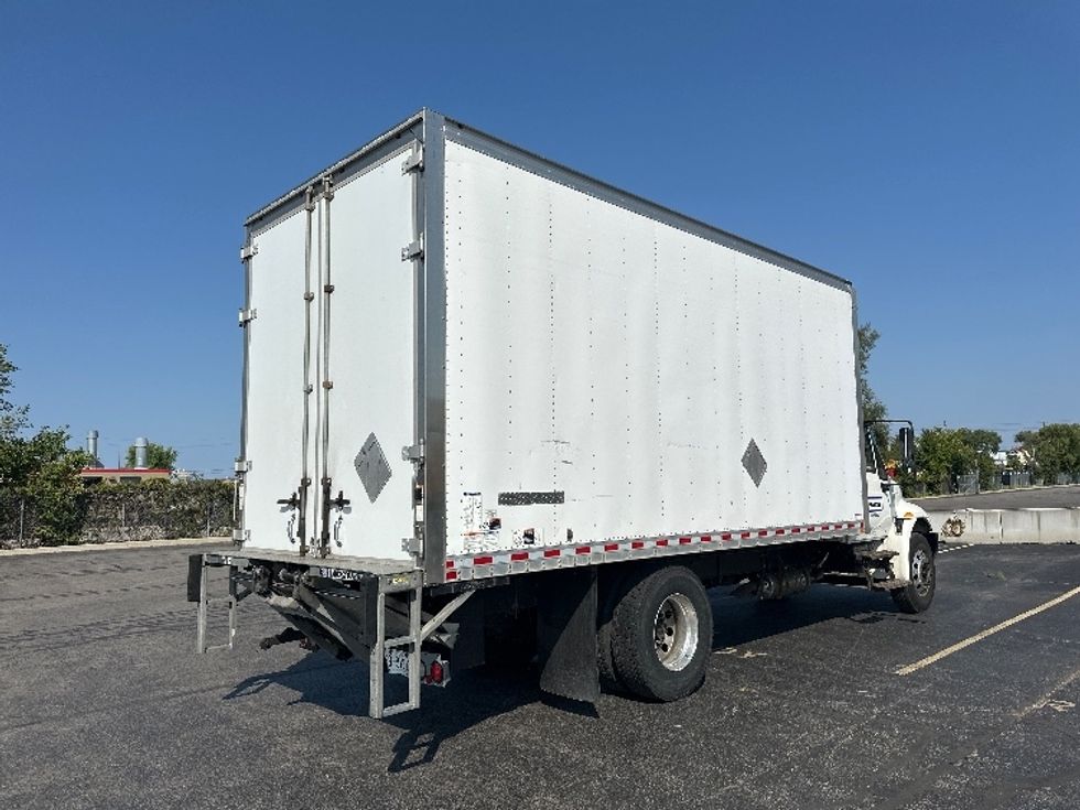 Medium Duty Box Truck-Light and Medium Duty Trucks-International-2019-4300-Toronto-ON-149,815\n\t\tkm-$ 65,500 - Image 13
