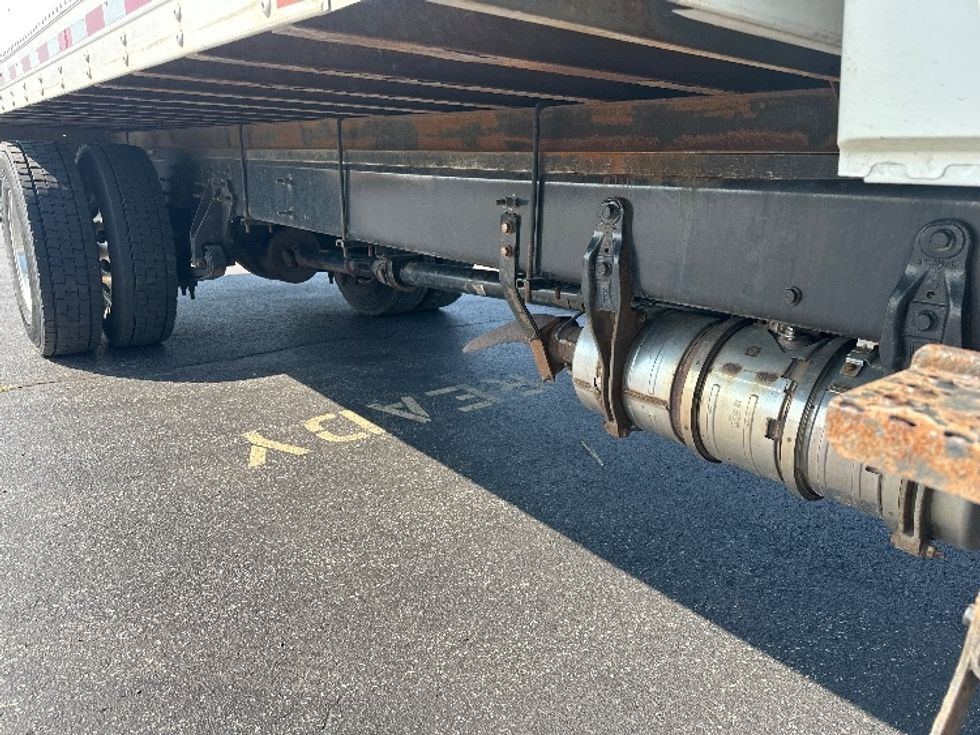Medium Duty Box Truck-Light and Medium Duty Trucks-International-2019-4300-Toronto-ON-149,815\n\t\tkm-$ 65,500 - Image 5