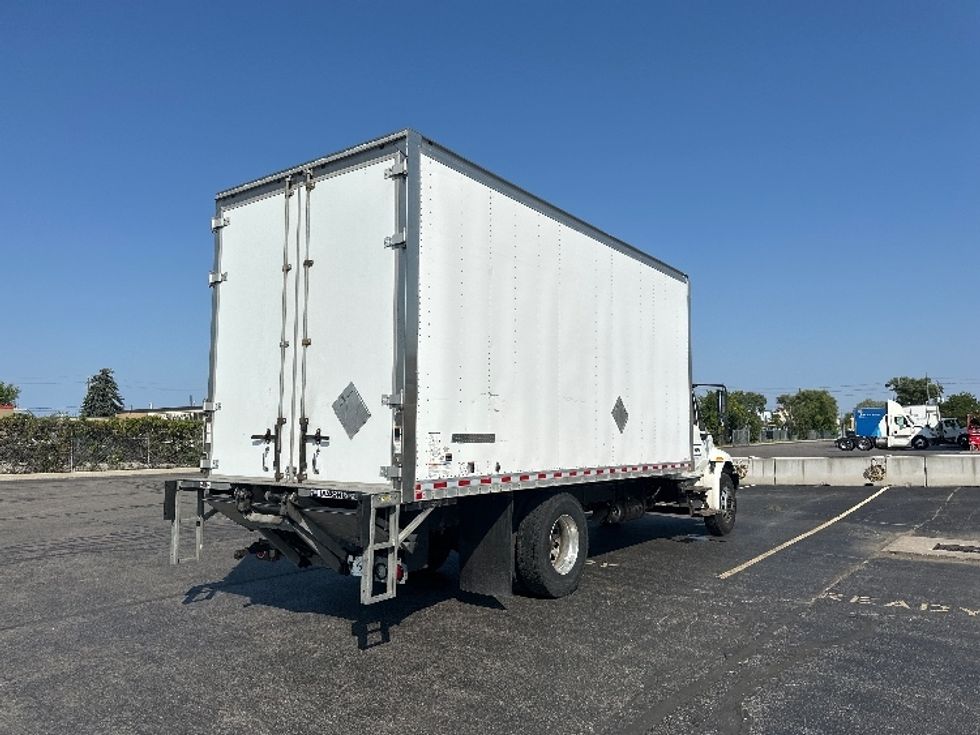 Medium Duty Box Truck-Light and Medium Duty Trucks-International-2019-4300-Toronto-ON-149,815\n\t\tkm-$ 65,500 - Image 6