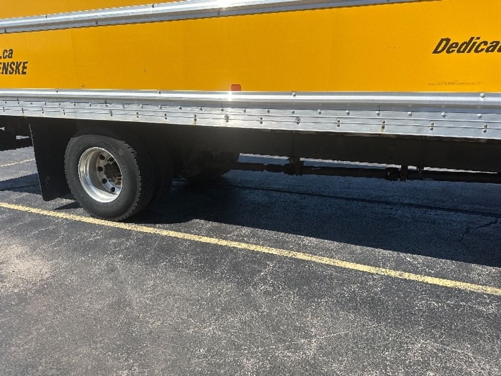 Medium Duty Box Truck-Light and Medium Duty Trucks-International-2019-4300-Toronto-ON-236,273\n\t\tkm-$ 60,000 - Image 14