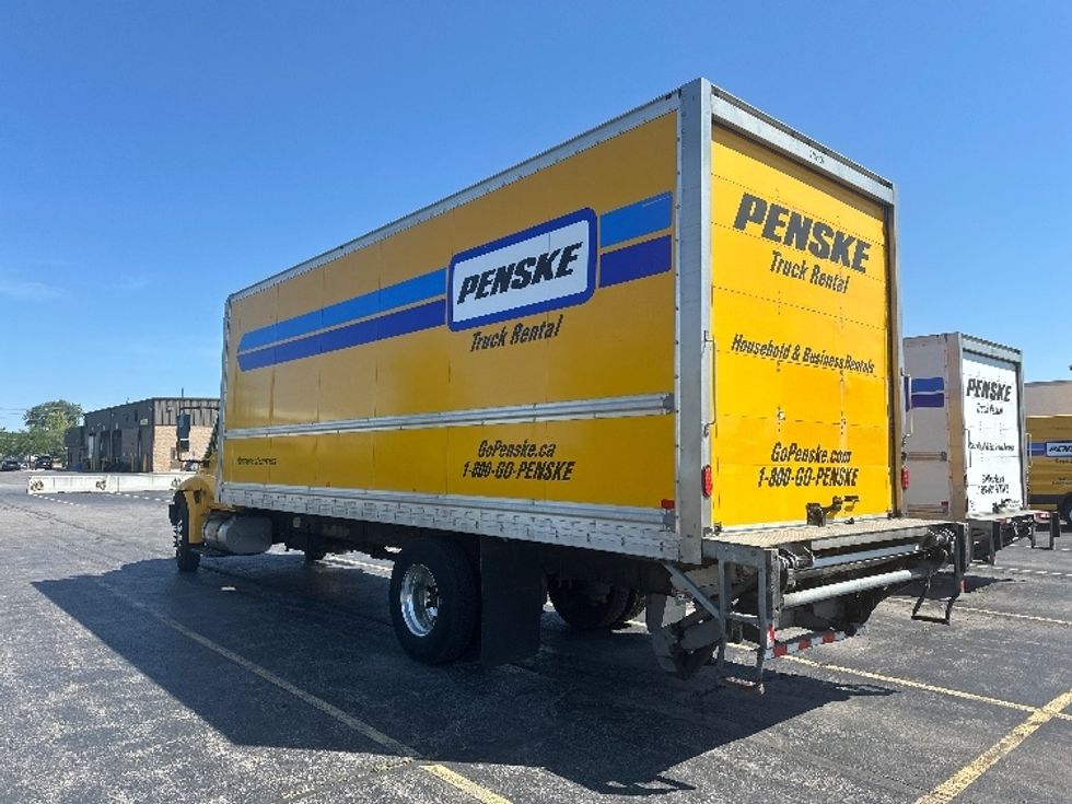 Medium Duty Box Truck-Light and Medium Duty Trucks-International-2019-4300-Toronto-ON-236,273\n\t\tkm-$ 60,000 - Image 6