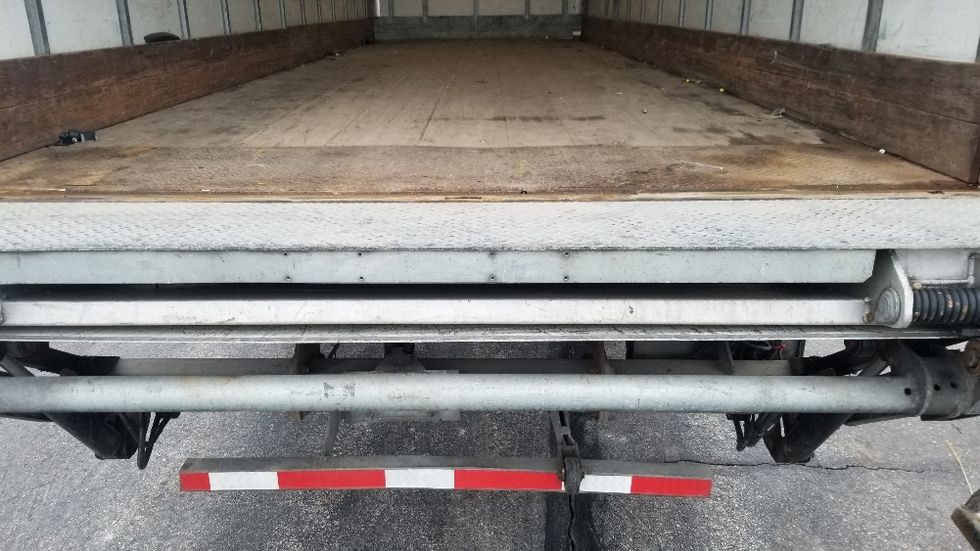 Medium Duty Box Truck-Light and Medium Duty Trucks-International-2019-4300-Toronto-ON-256,240\n\t\tkm-$ 59,750 - Image 10