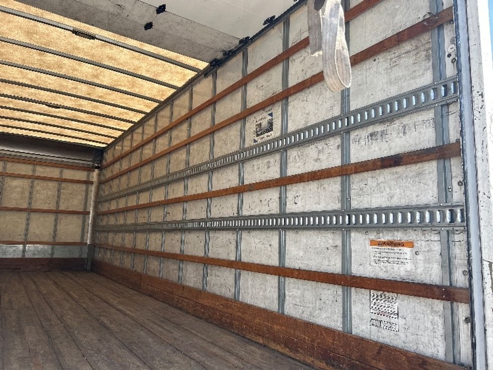 Medium Duty Box Truck-Light and Medium Duty Trucks-International-2019-4300-Torrance-CA-138,349\n\t\tmiles-$ 50,000 - Image 12