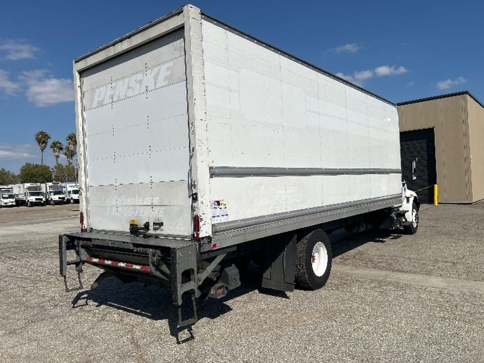 Medium Duty Box Truck-Light and Medium Duty Trucks-International-2019-4300-Torrance-CA-138,349\n\t\tmiles-$ 50,000 - Image 13