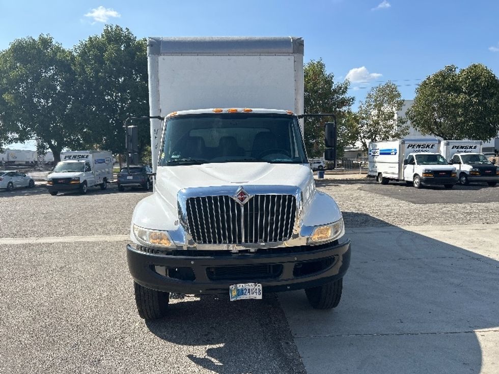 Medium Duty Box Truck-Light and Medium Duty Trucks-International-2019-4300-Torrance-CA-138,349\n\t\tmiles-$ 50,000 - Image 2