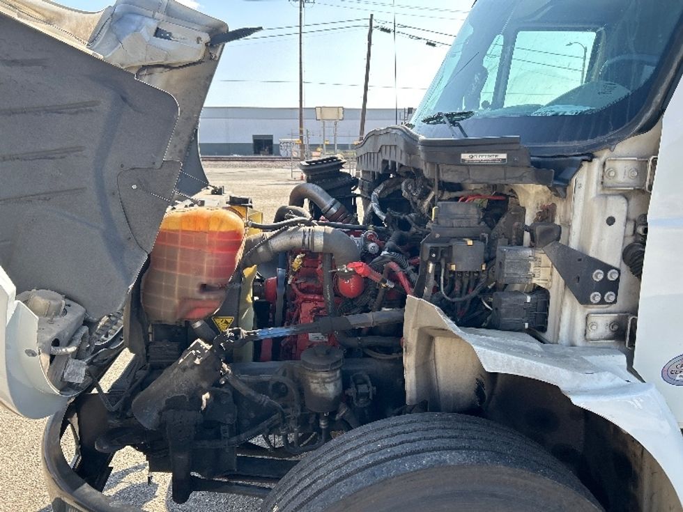 Medium Duty Box Truck-Light and Medium Duty Trucks-International-2019-4300-Torrance-CA-138,349\n\t\tmiles-$ 50,000 - Image 24