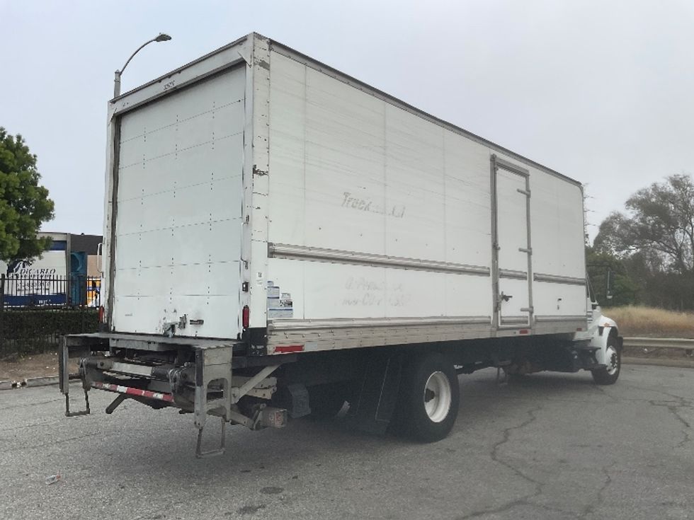 Medium Duty Box Truck-Light and Medium Duty Trucks-International-2019-4300-Torrance-CA-236,181\n\t\tmiles-$ 34,750 - Image 13