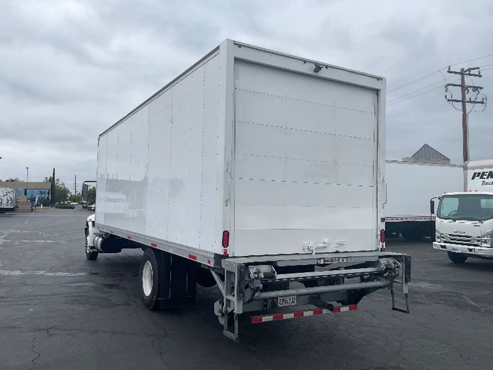 Medium Duty Box Truck-Light and Medium Duty Trucks-International-2019-4300-Torrance-CA-30,000\n\t\tmiles-$ 57,250 - Image 6