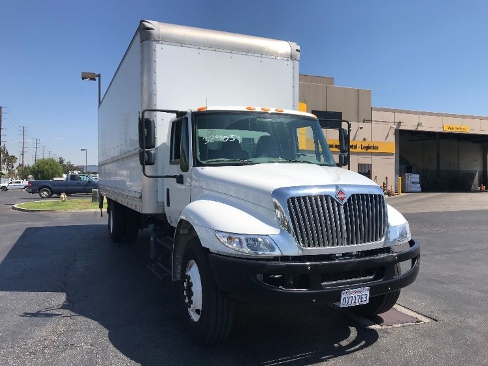 Medium Duty Box Truck-Light and Medium Duty Trucks-International-2019-4300-Torrance-CA-72,237\n\t\tmiles-$ 56,250 - Image 1