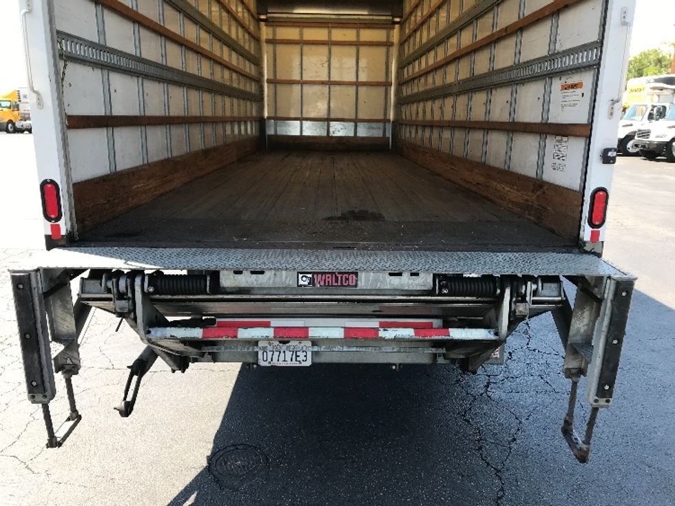 Medium Duty Box Truck-Light and Medium Duty Trucks-International-2019-4300-Torrance-CA-72,237\n\t\tmiles-$ 56,250 - Image 10