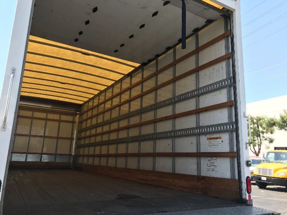 Medium Duty Box Truck-Light and Medium Duty Trucks-International-2019-4300-Torrance-CA-72,237\n\t\tmiles-$ 56,250 - Image 12