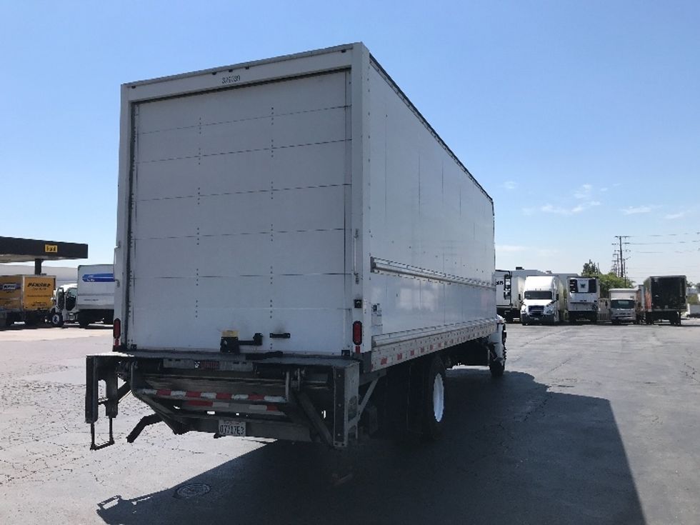 Medium Duty Box Truck-Light and Medium Duty Trucks-International-2019-4300-Torrance-CA-72,237\n\t\tmiles-$ 56,250 - Image 13