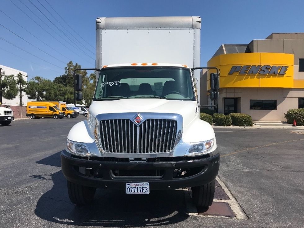 Medium Duty Box Truck-Light and Medium Duty Trucks-International-2019-4300-Torrance-CA-72,237\n\t\tmiles-$ 56,250 - Image 2
