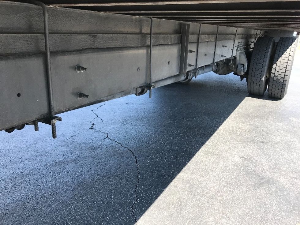 Medium Duty Box Truck-Light and Medium Duty Trucks-International-2019-4300-Torrance-CA-72,237\n\t\tmiles-$ 56,250 - Image 5