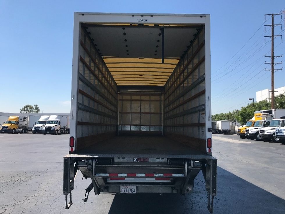 Medium Duty Box Truck-Light and Medium Duty Trucks-International-2019-4300-Torrance-CA-72,237\n\t\tmiles-$ 56,250 - Image 8