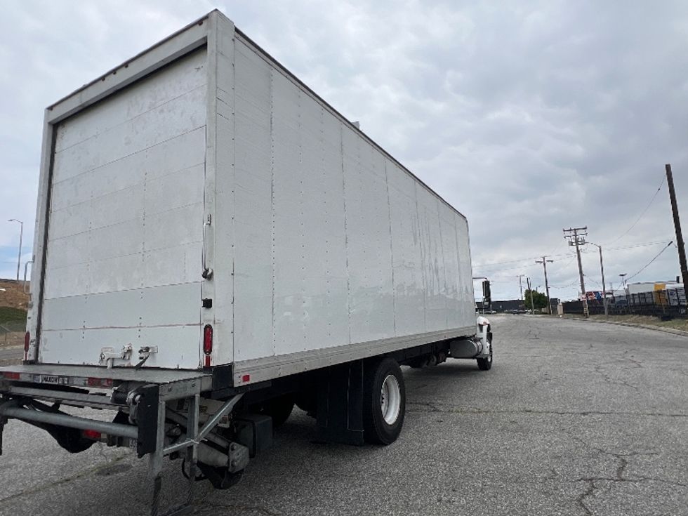 Medium Duty Box Truck-Light and Medium Duty Trucks-International-2019-4300-Torrance-CA-90,200\n\t\tmiles-$ 54,500 - Image 13