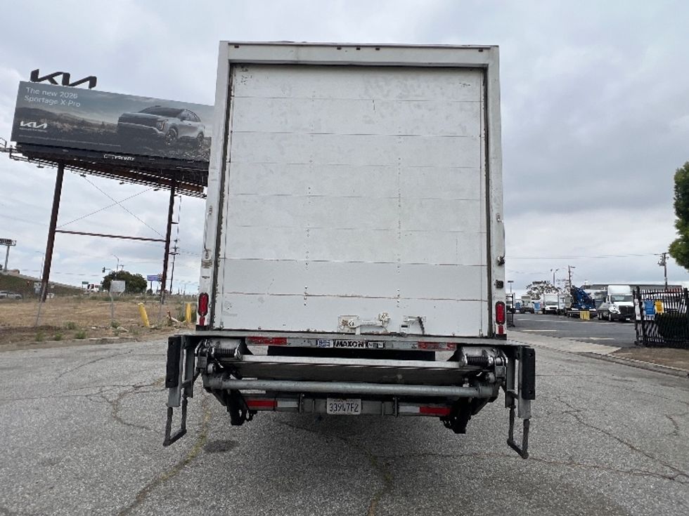 Medium Duty Box Truck-Light and Medium Duty Trucks-International-2019-4300-Torrance-CA-90,200\n\t\tmiles-$ 54,500 - Image 7