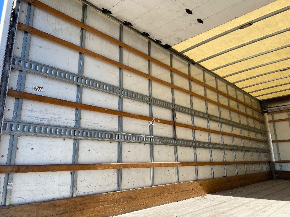 Medium Duty Box Truck-Light and Medium Duty Trucks-International-2019-4300-Torrance-CA-90,494\n\t\tmiles-$ 54,500 - Image 11