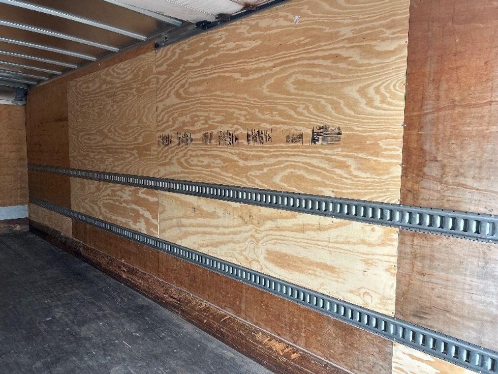 Medium Duty Box Truck-Light and Medium Duty Trucks-International-2019-4300-Tulsa-OK-229,166\n\t\tmiles-$ 35,250 - Image 12