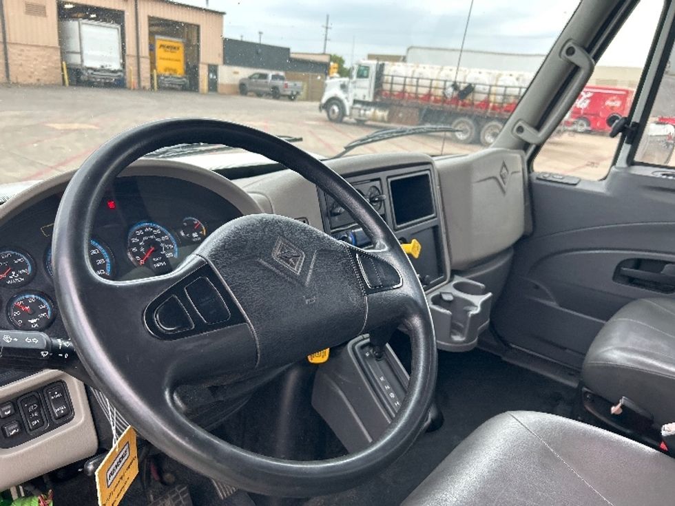 Medium Duty Box Truck-Light and Medium Duty Trucks-International-2019-4300-Tulsa-OK-229,166\n\t\tmiles-$ 35,250 - Image 17