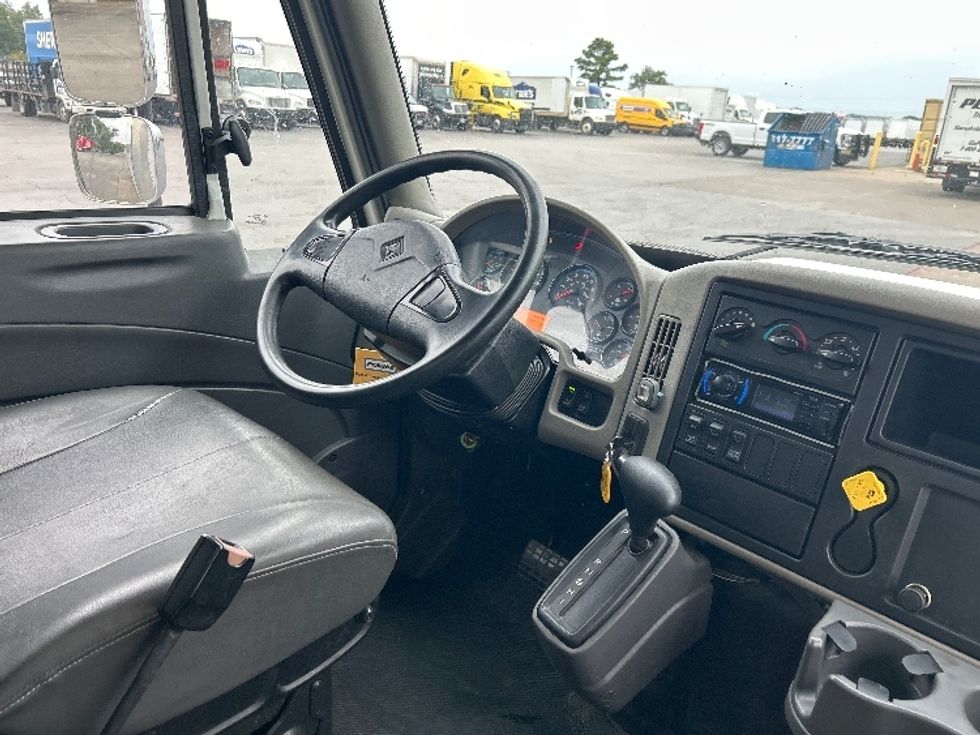 Medium Duty Box Truck-Light and Medium Duty Trucks-International-2019-4300-Tulsa-OK-229,166\n\t\tmiles-$ 35,250 - Image 22
