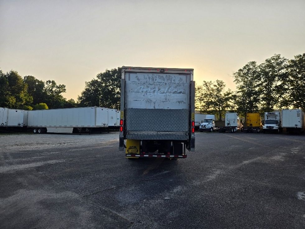 Medium Duty Box Truck-Light and Medium Duty Trucks-International-2019-4300-Villa Rica-GA-259,950\n\t\tmiles-$ 37,250 - Image 6