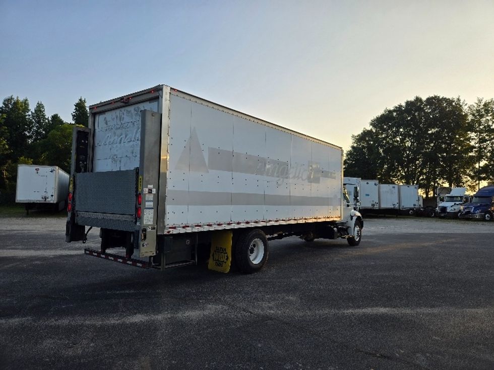 Medium Duty Box Truck-Light and Medium Duty Trucks-International-2019-4300-Villa Rica-GA-259,950\n\t\tmiles-$ 37,250 - Image 7