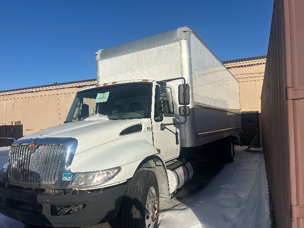 Medium Duty Box Truck-Light and Medium Duty Trucks-International-2019-4300-West Babylon-NY-110,329\n\t\tmiles-$ 16,000 - Image 2
