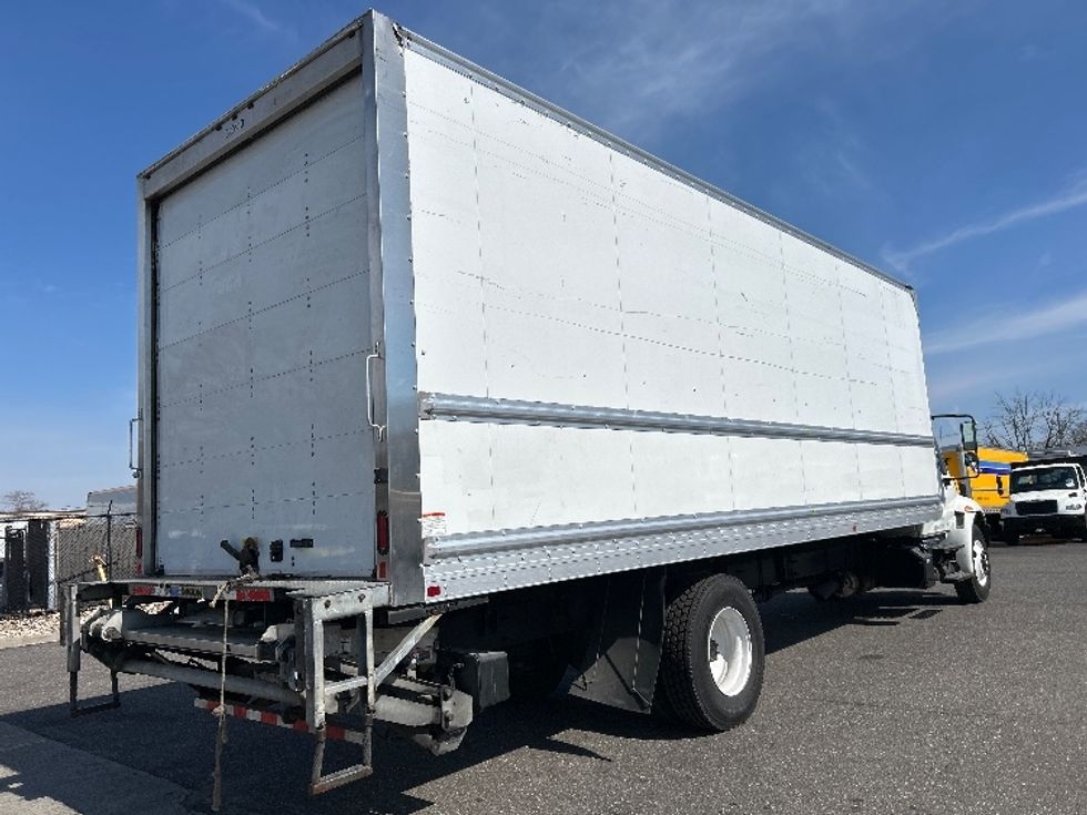 Medium Duty Box Truck-Light and Medium Duty Trucks-International-2019-4300-West Babylon-NY-140,011\n\t\tmiles-$ 43,750 - Image 12