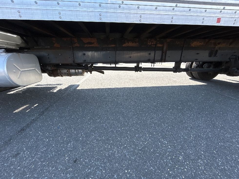 Medium Duty Box Truck-Light and Medium Duty Trucks-International-2019-4300-West Babylon-NY-140,011\n\t\tmiles-$ 43,750 - Image 5