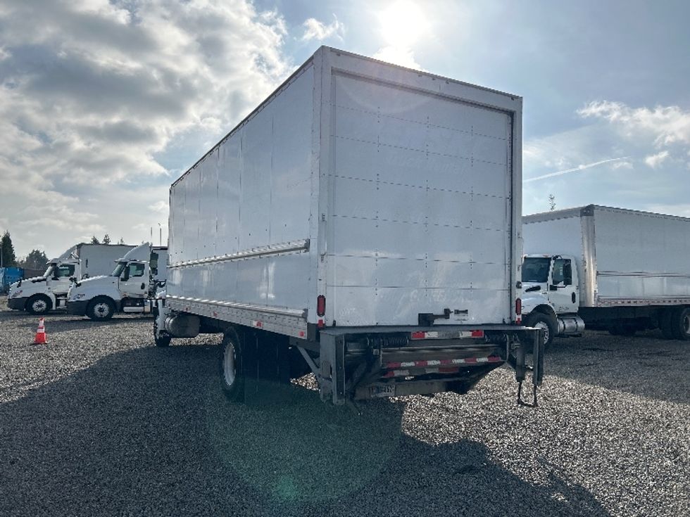 Medium Duty Box Truck-Light and Medium Duty Trucks-International-2019-4300-West Sacramento-CA-136,800\n\t\tmiles-$ 47,500 - Image 7