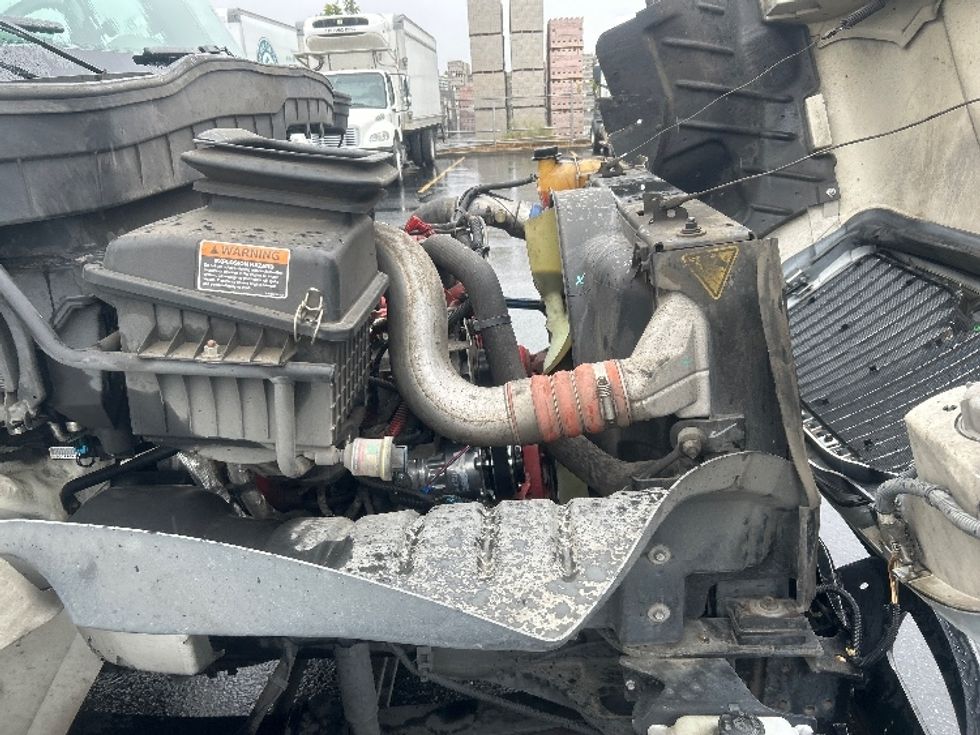 Medium Duty Box Truck-Light and Medium Duty Trucks-International-2019-4300-West Sacramento-CA-138,917\n\t\tmiles-$ 48,750 - Image 23