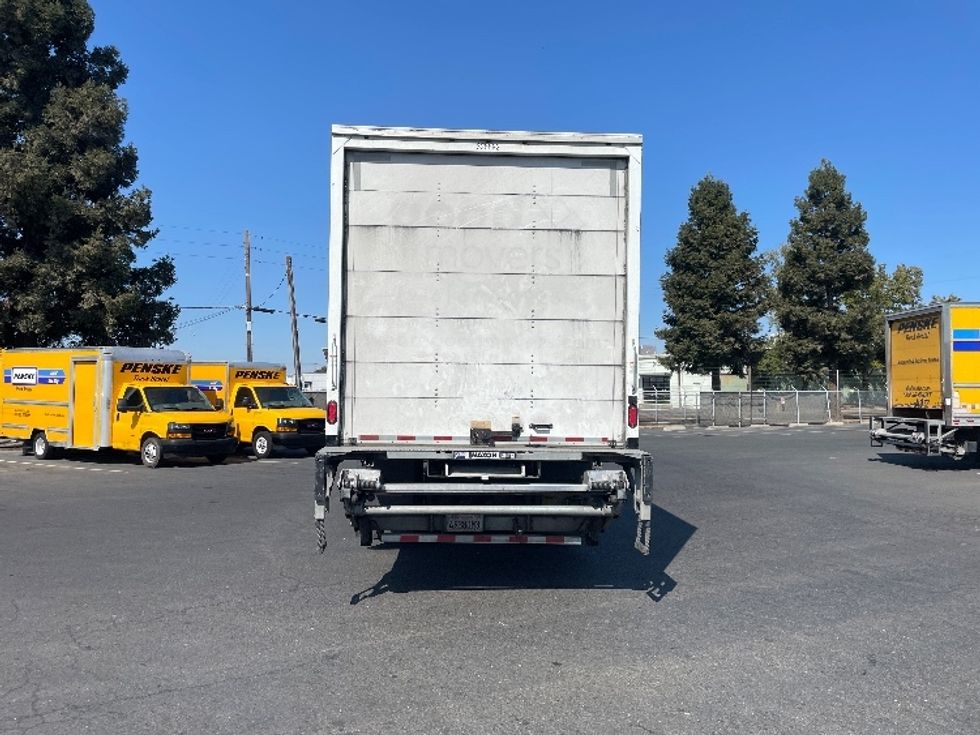 Medium Duty Box Truck-Light and Medium Duty Trucks-International-2019-4300-West Sacramento-CA-151,163\n\t\tmiles-$ 47,250 - Image 7
