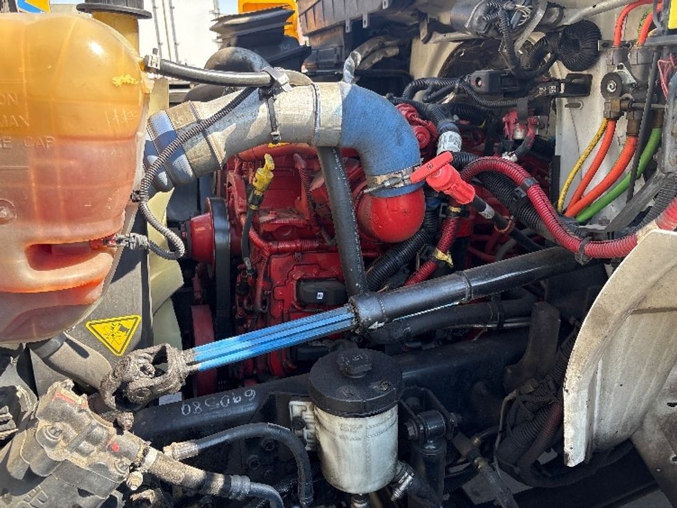 Medium Duty Box Truck-Light and Medium Duty Trucks-International-2019-4300-West Sacramento-CA-151,163\n\t\tmiles-$ 47,250 - Image 22