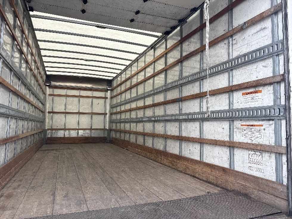 Medium Duty Box Truck-Light and Medium Duty Trucks-International-2019-4300-West Sacramento-CA-152,958\n\t\tmiles-$ 47,000 - Image 12