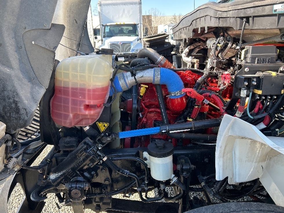 Medium Duty Box Truck-Light and Medium Duty Trucks-International-2019-4300-West Sacramento-CA-164,484\n\t\tmiles-$ 45,250 - Image 24