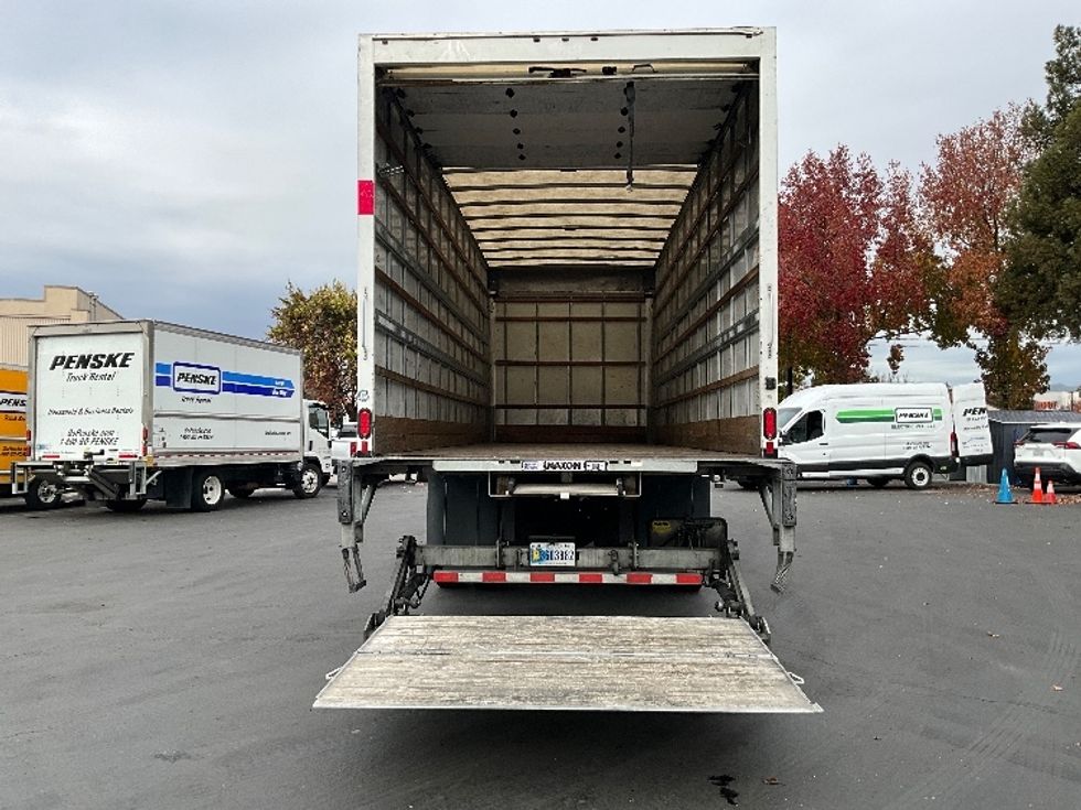 Medium Duty Box Truck-Light and Medium Duty Trucks-International-2019-4300-West Sacramento-CA-165,042\n\t\tmiles-$ 45,250 - Image 9