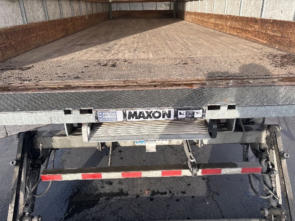 Medium Duty Box Truck-Light and Medium Duty Trucks-International-2019-4300-West Sacramento-CA-195,477\n\t\tmiles-$ 40,500 - Image 10