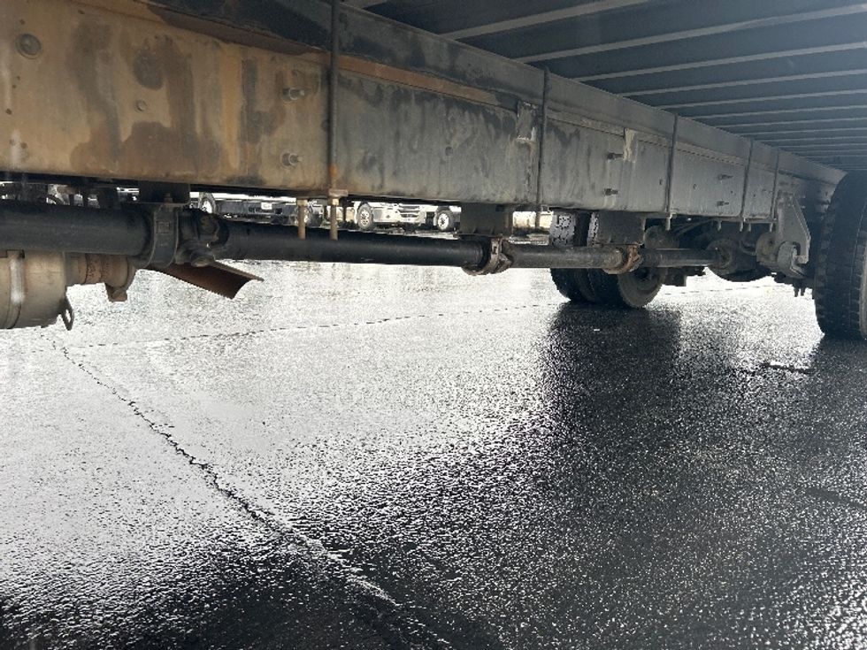 Medium Duty Box Truck-Light and Medium Duty Trucks-International-2019-4300-West Sacramento-CA-239,843\n\t\tmiles-$ 34,000 - Image 5