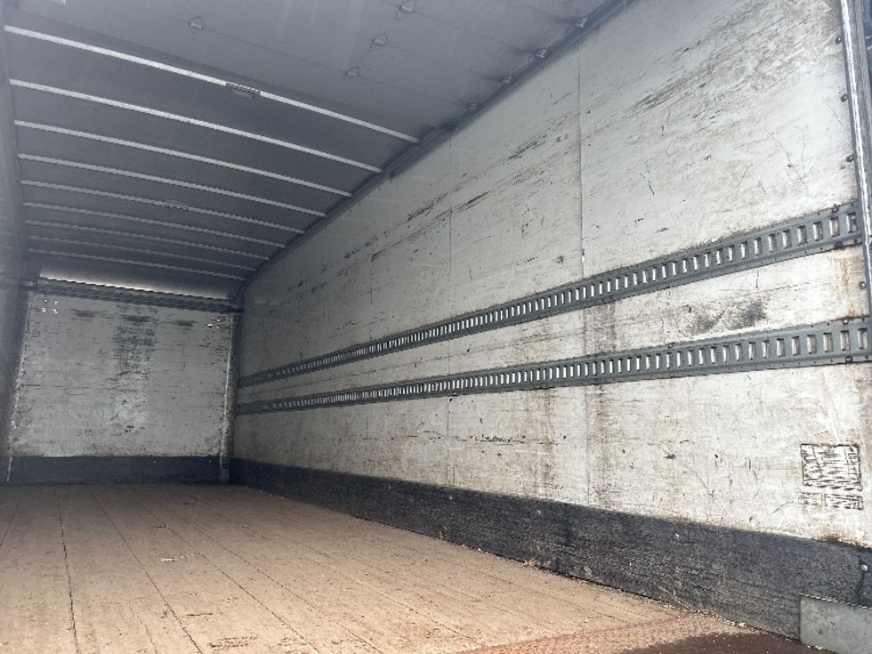Medium Duty Box Truck-Light and Medium Duty Trucks-International-2019-4300-West Sacramento-CA-239,843\n\t\tmiles-$ 34,000 - Image 12
