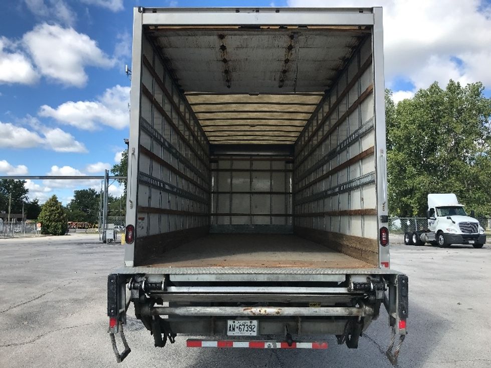 Medium Duty Box Truck-Light and Medium Duty Trucks-International-2019-4300-Windsor-ON-242,453\n\t\tkm-$ 58,750 - Image 8