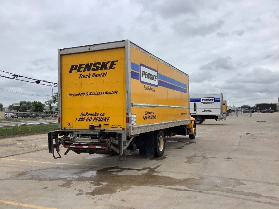 Medium Duty Box Truck-Light and Medium Duty Trucks-International-2019-4300-Winnipeg-MB-246,890\n\t\tkm-$ 56,250 - Image 13