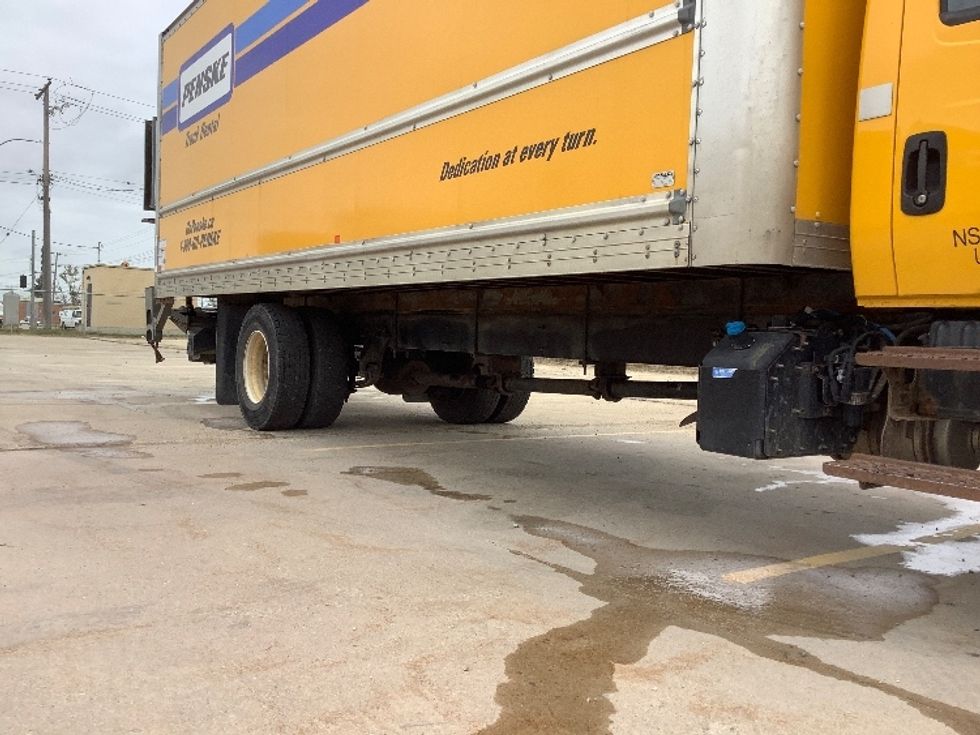 Medium Duty Box Truck-Light and Medium Duty Trucks-International-2019-4300-Winnipeg-MB-246,890\n\t\tkm-$ 56,250 - Image 14