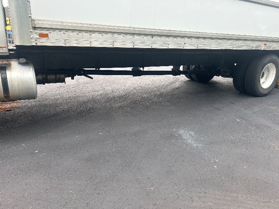 Medium Duty Box Truck-Light and Medium Duty Trucks-International-2019-4300-Zelienople-PA-98,826\n\t\tmiles-$ 56,500 - Image 5