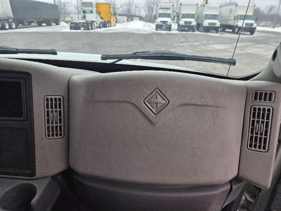 Medium Duty Box Truck-Light and Medium Duty Trucks-International-2019-4300LP-Jackson-MI-205,272\n\t\tmiles-$ 38,000 - Image 19